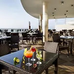 Resort The Beachfront - D'el Rey Golf &