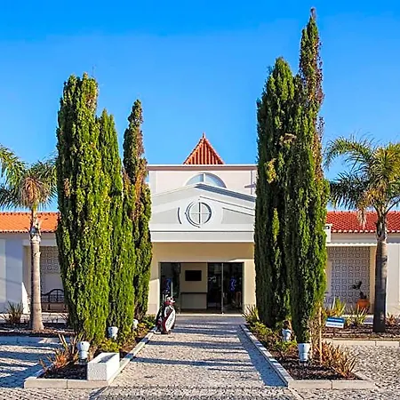 Resort The Beachfront - D'el Rey Golf &