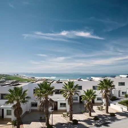 Ośrodek wypoczynkowy The Beachfront - D'el Rey Golf & 5*