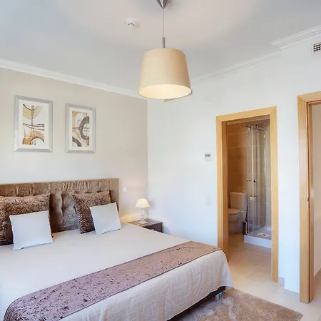 리조트 The Beachfront - D'el Rey Golf & 5*