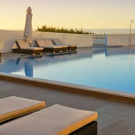리조트 The Beachfront - D'el Rey Golf &