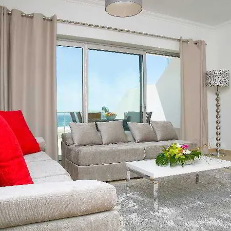 Resort The Beachfront - D'el Rey Golf & 5*